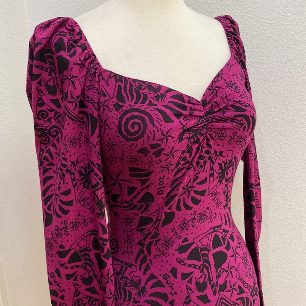 Vintage Y2K ⭐️🖤 Betsey Johnson Fuchsia Tattoo Pencil Dress, NWT, Size Small - Picture 5 of 8
